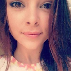 Meet your Posher, Alexzandra